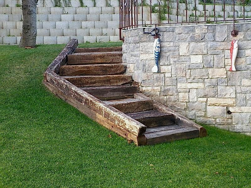 Travers & Ahşap Grupları